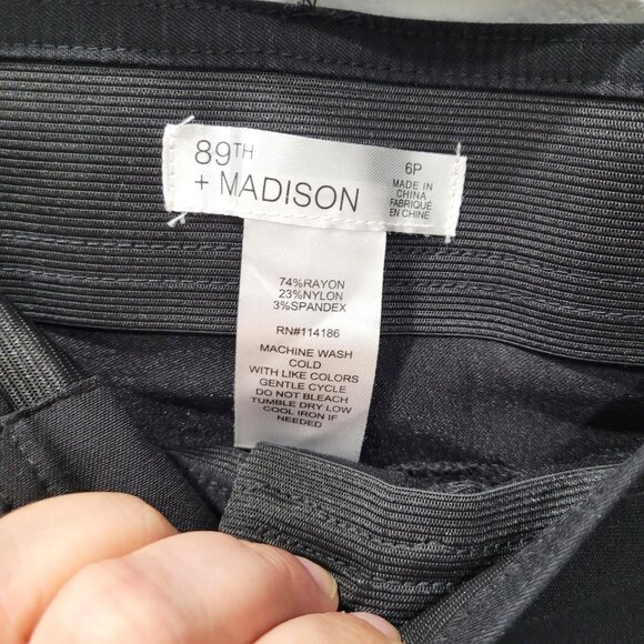 Womens 89th & Madison Black Stretch Capri Pants with Elastic Waist Size 6P - Picture 3 of 10